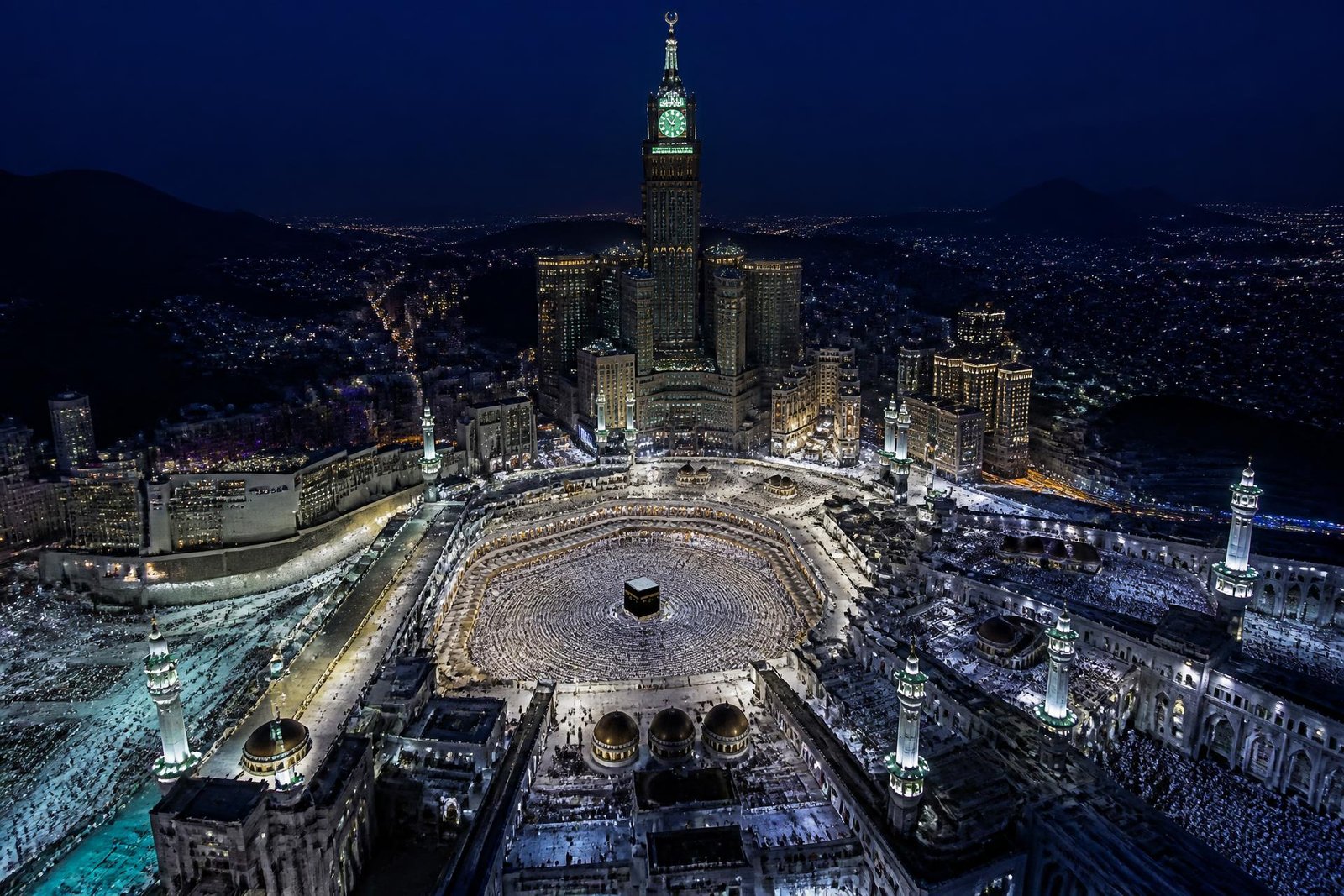 Masjid al-Haram and the Kaaba in Makkah at night